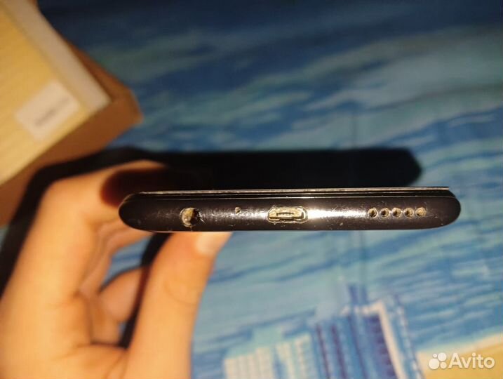 HONOR 10 Lite, 3/64 ГБ