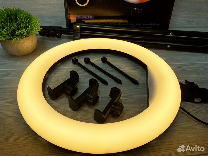 Кольцевая лампа 35 см RGB со штативом в комплекте