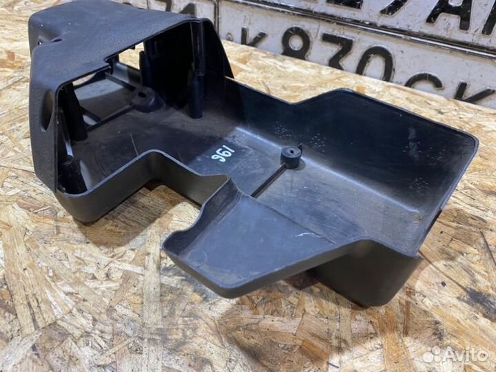 Кожух рулевой колонки Ваз 1111 Ока 1994