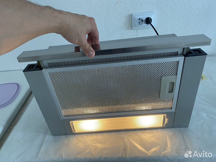 Вытяжка для кухни 50 см
