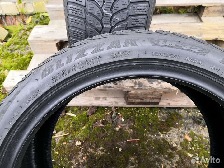 Bridgestone Blizzak LM-32 215/40 R17