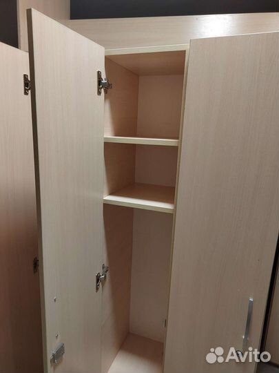 Шкафчики-кабинки для одежды