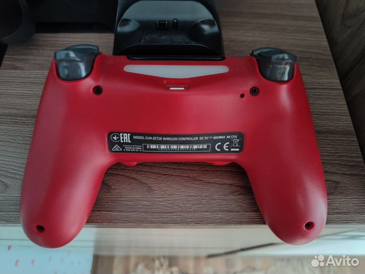 Sony PS4+док станция+геймпады