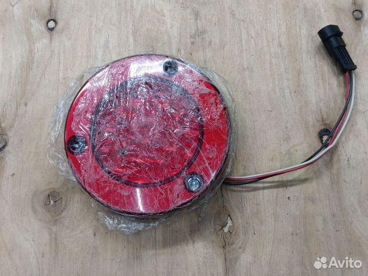 Стоп-сигнал и габарит ес151.3776