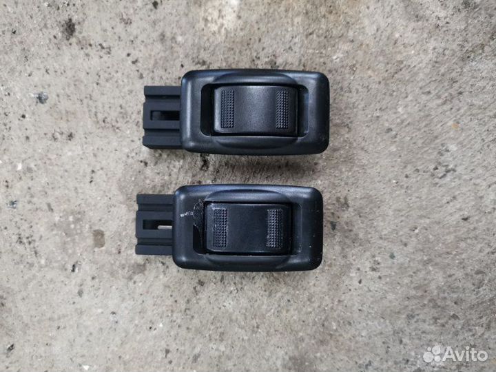 Кнопка стеклоподъемника задняя правая Faw V5 седан