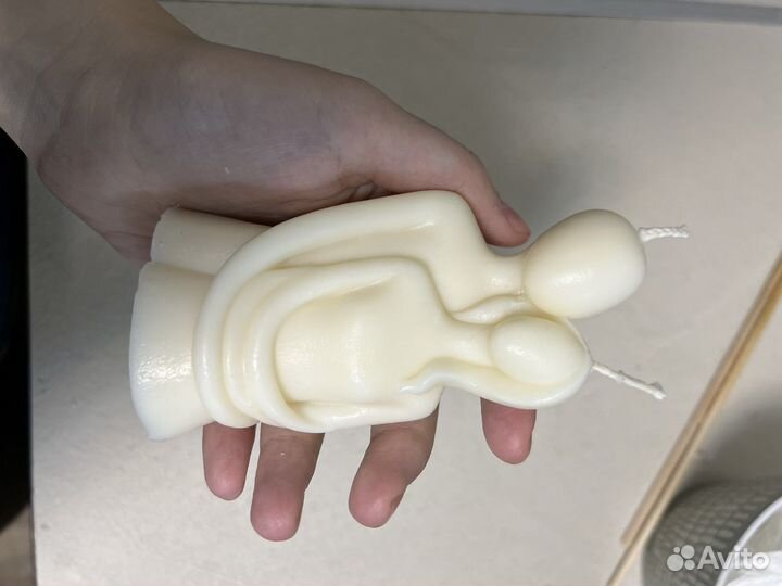 Продаю свечу «Мужчина с женщиной»