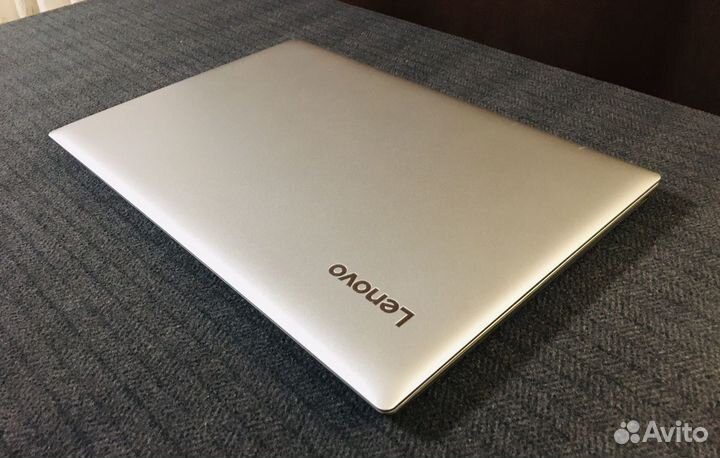 Ультрабук Lenovo