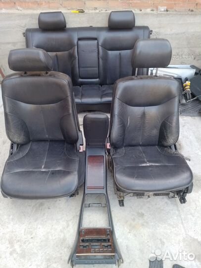 Подлокотник Мерседес w140