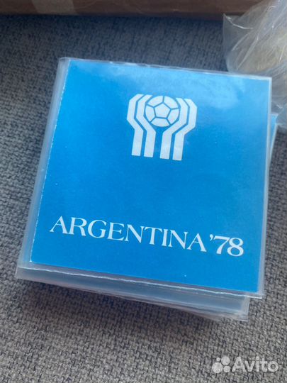 Чм по футболу в Аргентине В буклете 3 монеты 500