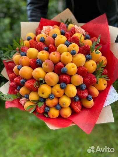 Фруктовые букеты для мужчин и женщин