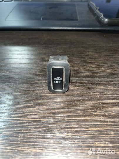 Кнопка отключения сигнализации Skoda Octavia A5