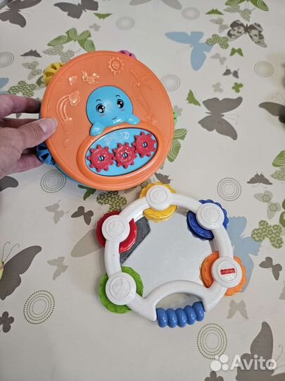 Набор игрушек для малыша