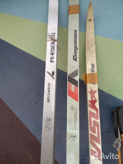 Лыжи и лыжные палки