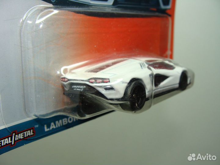 Hot Wheels Premium Lamborghini Countach Spettacola