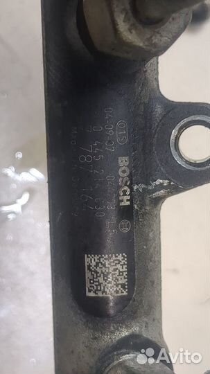 Рампа топливная BMW 3 E46, 2004