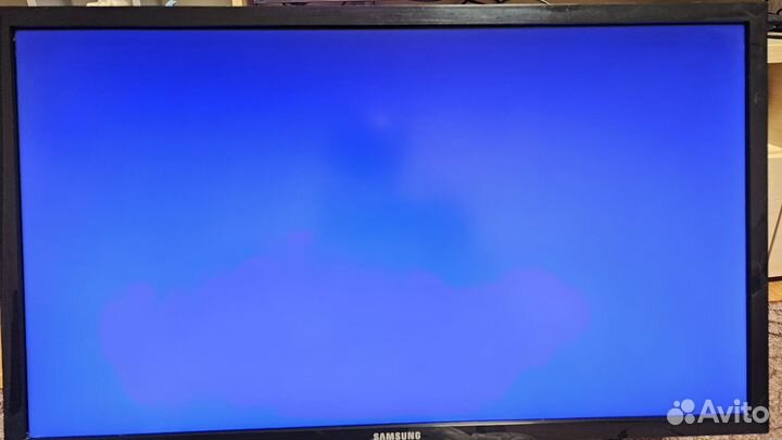 Samsung U28E590D 4К 28