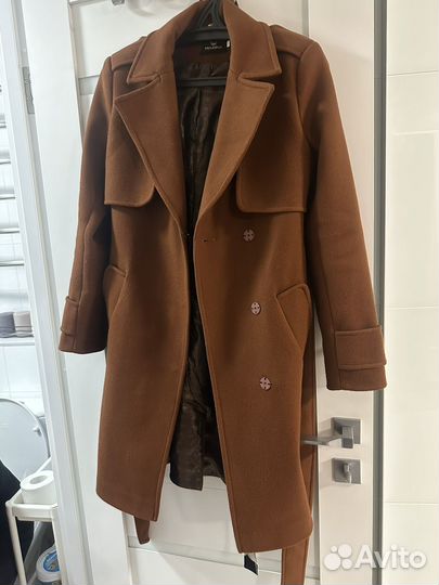 Пальто женское демисезонное 42