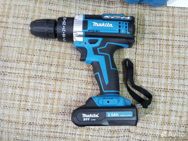 Новая ударная дрель шуруповерт makita 20 V