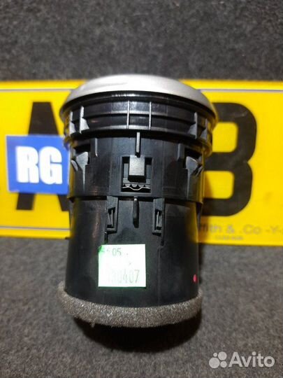 Воздуховод в торпедо Nissan Qashqai J10 MR20DE 2.0