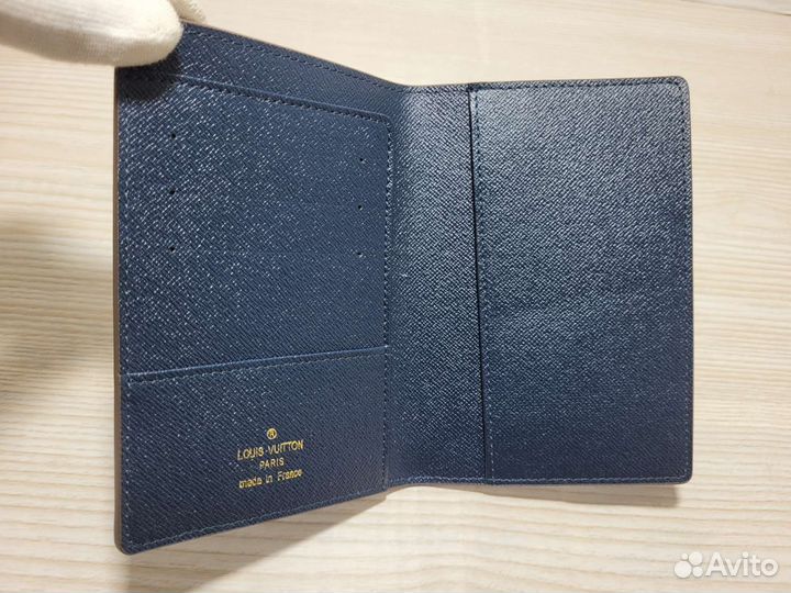 Обложка для паспорта новый Louis Vuitton