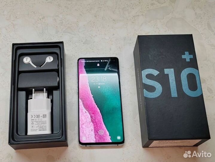 Samsung Galaxy S10+, 8/128 ГБ