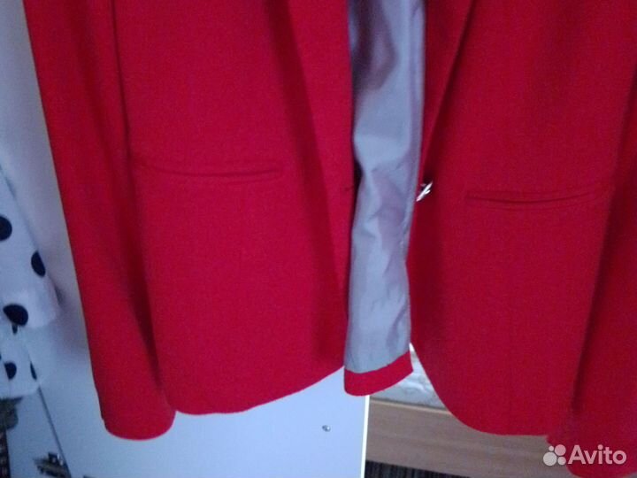 Женский пиджак 44 46