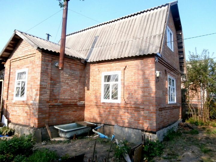 Дом 32 м² на участке 5,6 сот.