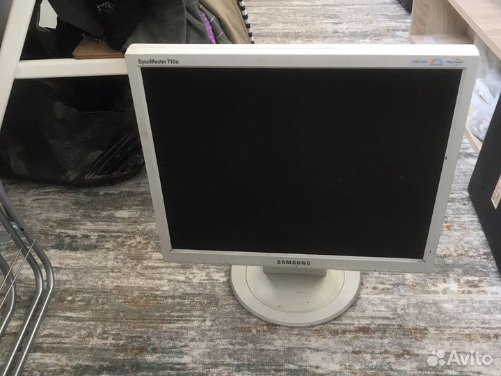 Монитор Samsung 17