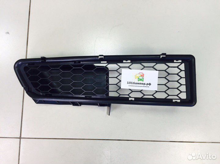 Решетка на Renault Logan 1 05-10г