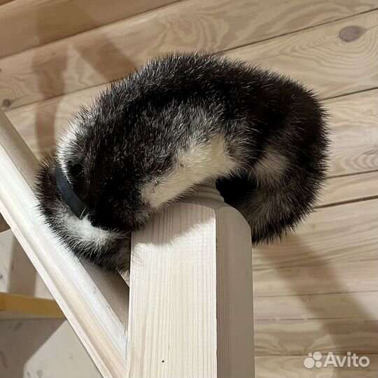 Женские меховые шапки зимние