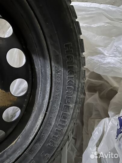 Колеса зимние nokia hakkapellita 7 235/45 R17