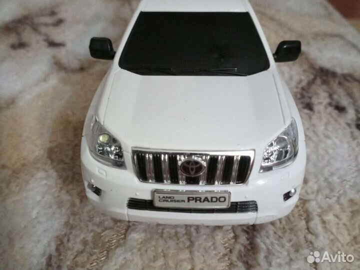 Модель toyota land cruiser prado 1:24