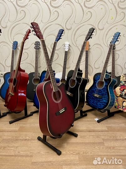 Гитара акустическая