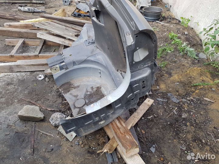 Крыло заднее правое citroen c5 2006г