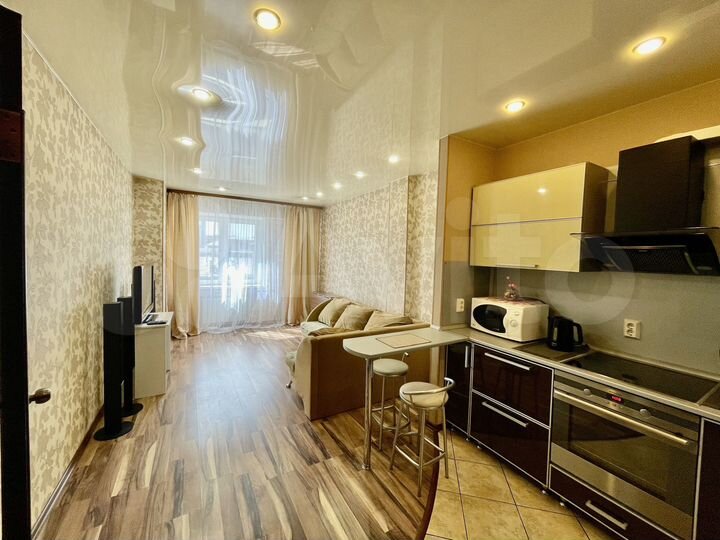 2-к. квартира, 56 м², 6/14 эт.