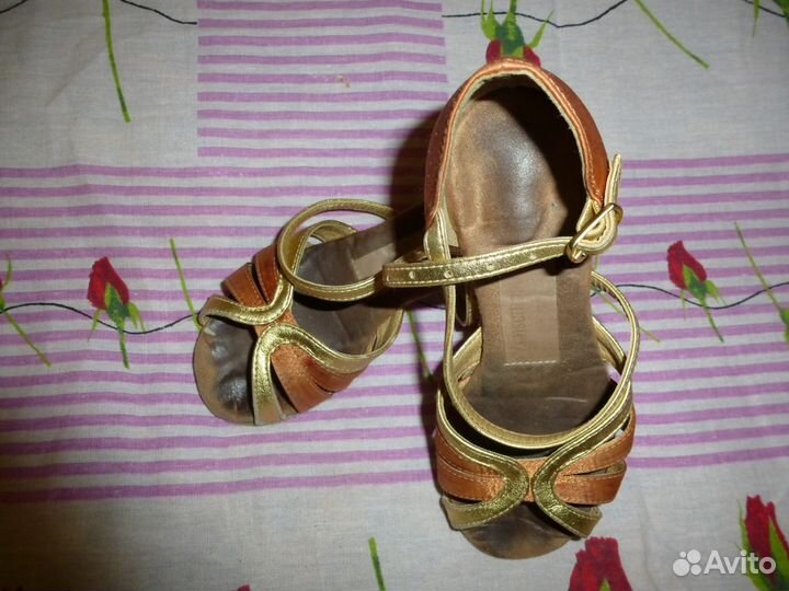 Бальные туфли