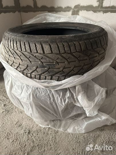 Kormoran Snow 215/55 R17
