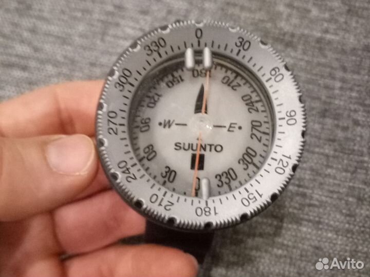 Компас suunto для дайвинга