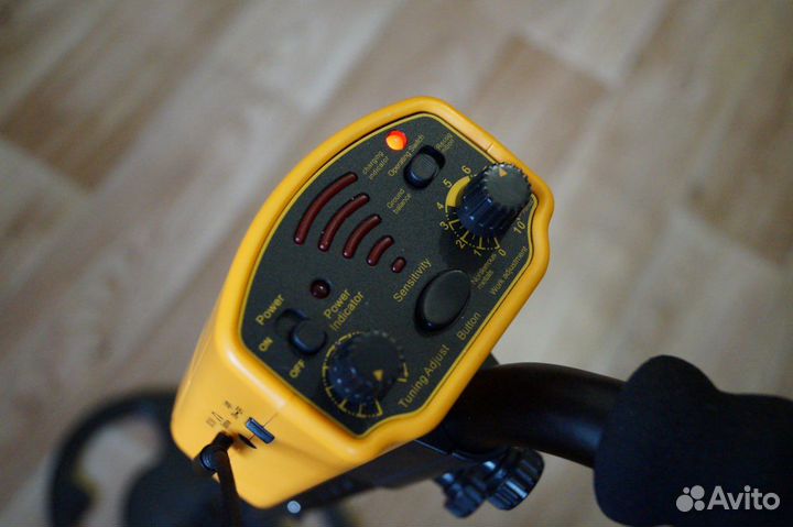 Металлоискатель ST944 (новый)