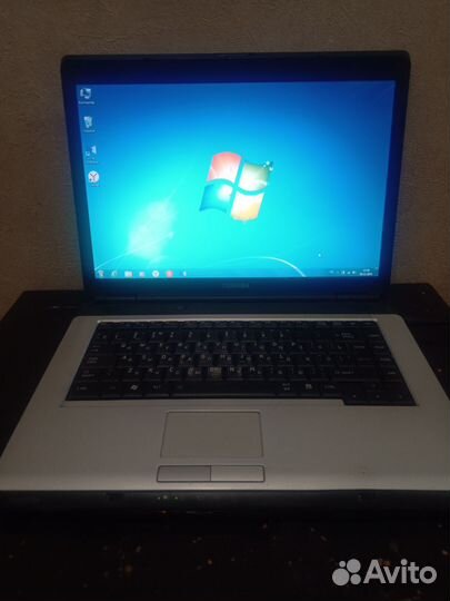 Ноутбук toshiba