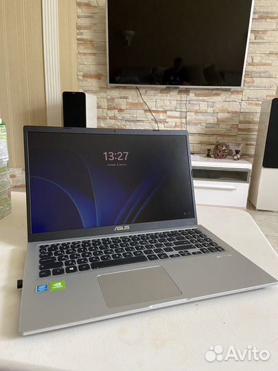 Asus vivobook 15