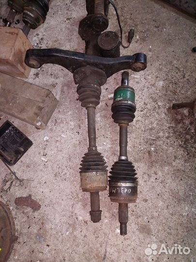 Привод передний Mitsubishi Pajero 3