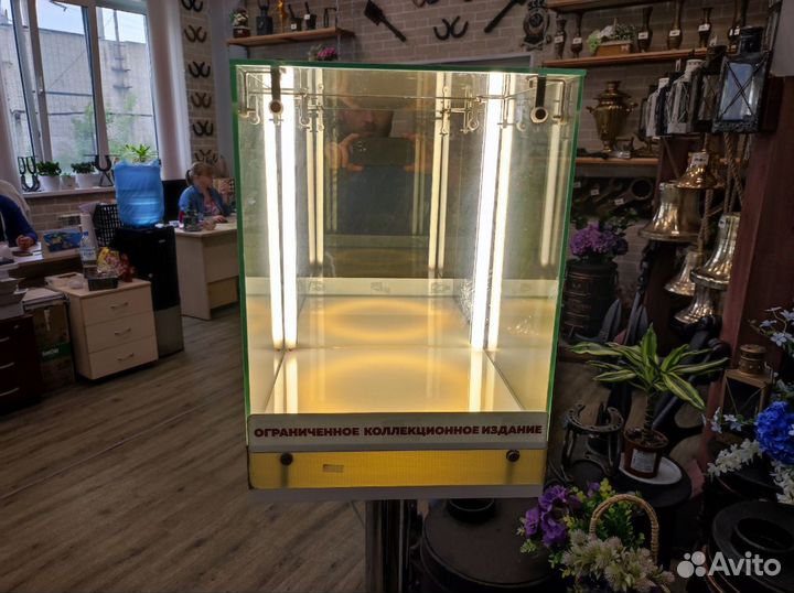 Подставка (тумба) с подсветкой