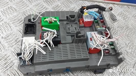 Блок комфорта citroen C5 1 (8LV19M302)