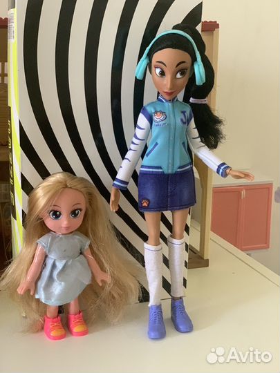 Кукла Жасмин с малышкой