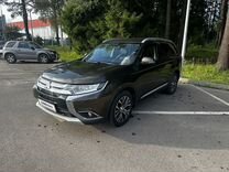 Mitsubishi Outlander 2.4 CVT, 2015, 140 870 км, с пробегом, цена 2 150 000 руб.