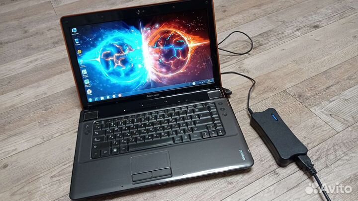 Lenovo Y550
