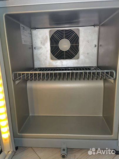 Мини холодильник Red Bull