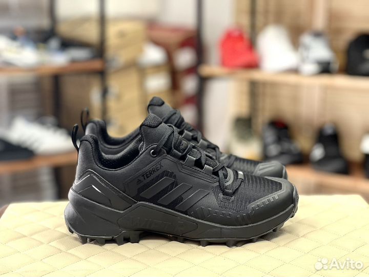 Кроссовки мужские Adidas Terrex