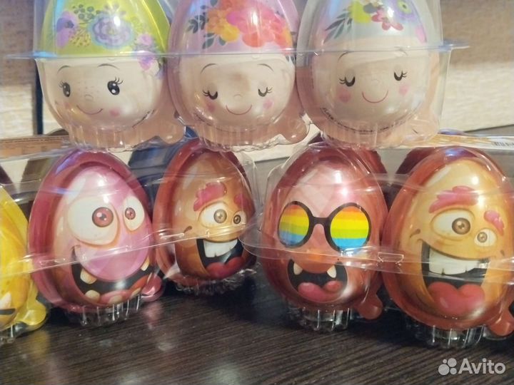 Шоколадное яйцо киндер сюрприз